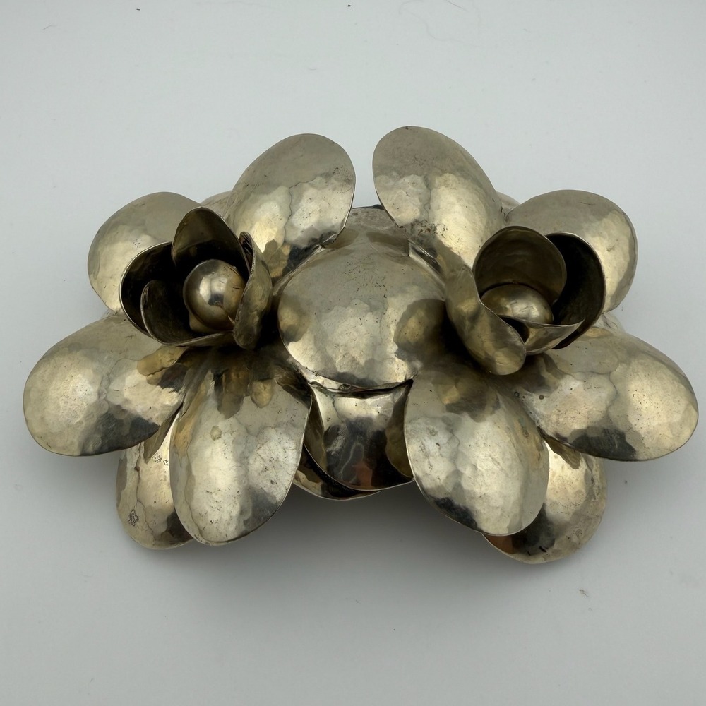 Vintage Artisan Hammered Metal 3D Flower Belt Buckle Silver Tone Statement
